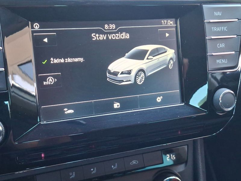 Škoda Superb (2015) 2.0TDI 110kW MAN -NEHAVAROVÁNO - fotka 16 z 47