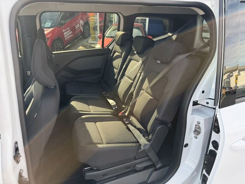 Renault Kangoo (2026) grand equilibre TCe 130 - fotka 14 z 31