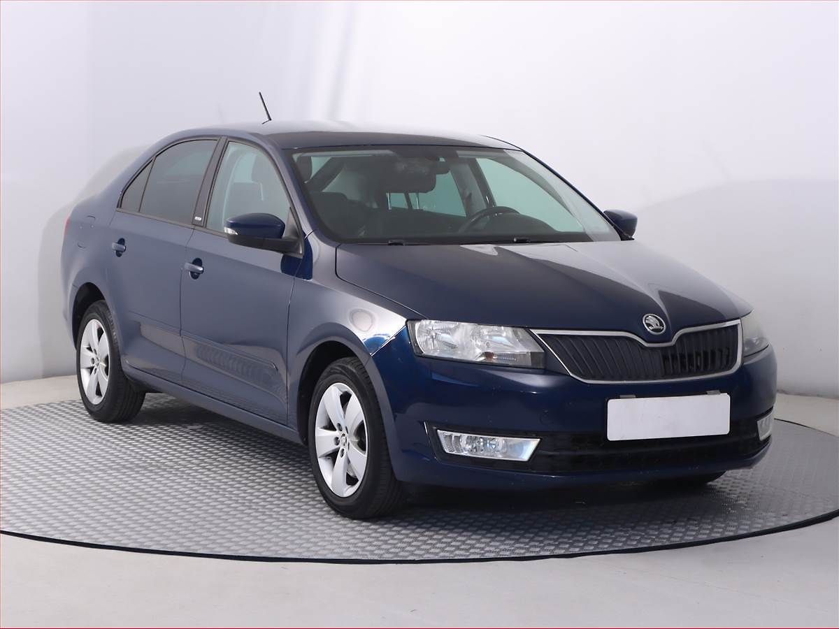 Škoda Rapid 1.2 TSI, Serv.kniha, Tempomat