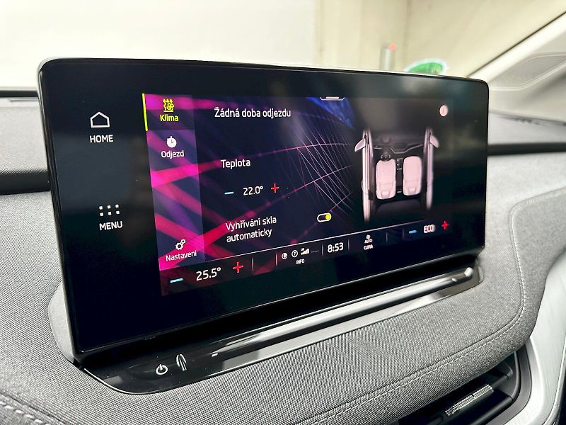 Škoda Enyaq (2023) 55 kWh Studio SoH 91% - fotka 17 z 23