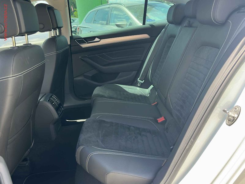 Volkswagen Passat (2019) 2.0TSi, 2.maj,ČR, DSG, LED - fotka 10 z 20
