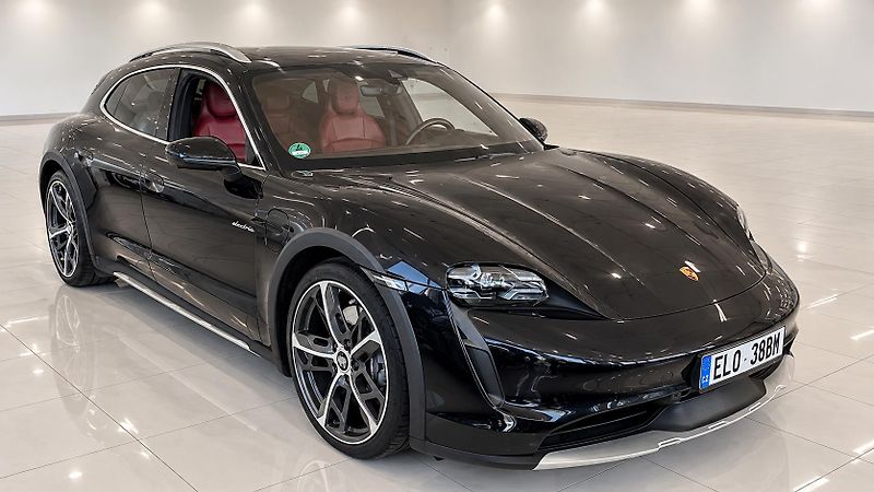 Porsche Taycan (2023) - fotka 25 z 25