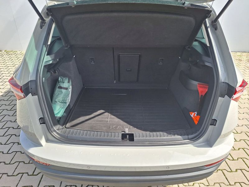 Škoda Karoq (2023) 2.0 TDI / 85 KW / 6MP / STYLE - fotka 10 z 32