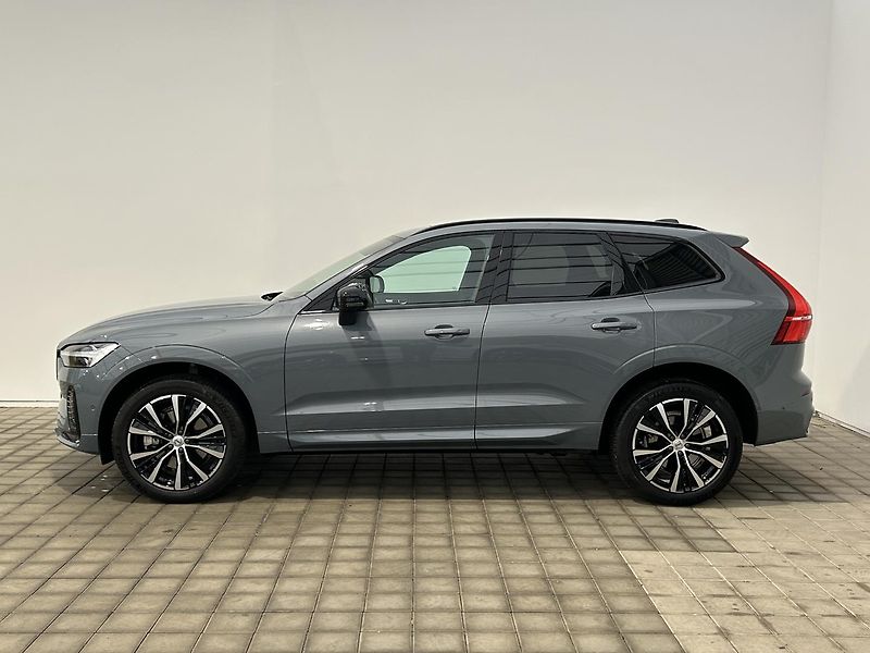 Volvo XC60 2.0  B4 4x4 ULTIMATE - fotka 9 z 33