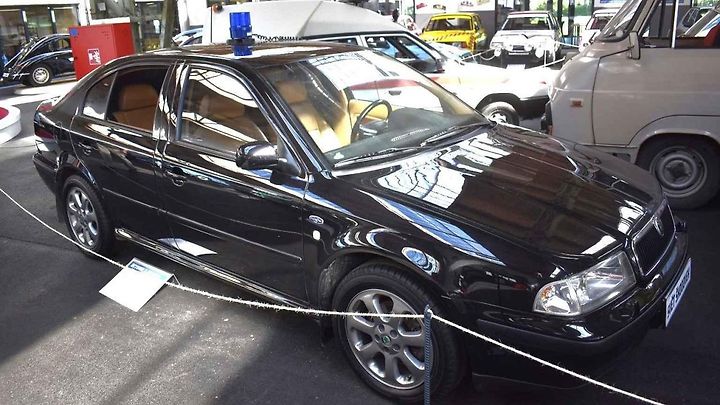 Škoda Octavia Long pro Miloše Zemana