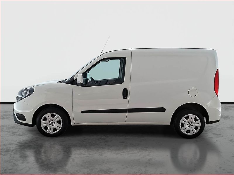 Fiat Dobló (2018) 1.6 MultiJet, ČR, DPH - fotka 3 z 13