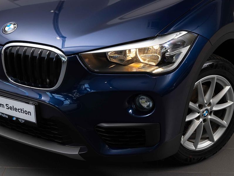 BMW X1 sDrive 18i - fotka 7 z 21