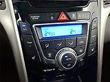 Hyundai i30 (2016) 1.6 MPI, LPG, Tempomat - náhled 14