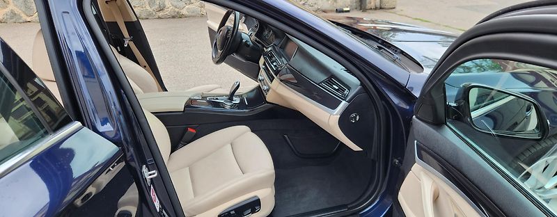 BMW Řada 5 (2015) 530XD*LED*PLNÝ*SERVIS*COMBI* - fotka 12 z 50