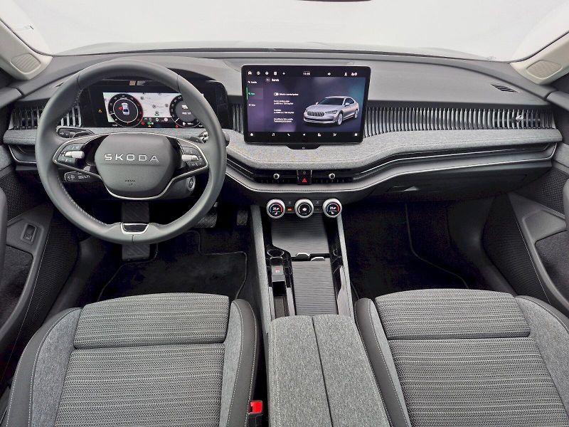 Škoda Superb (2025) Selection 2.0 TDI 110kW DSG - fotka 5 z 30