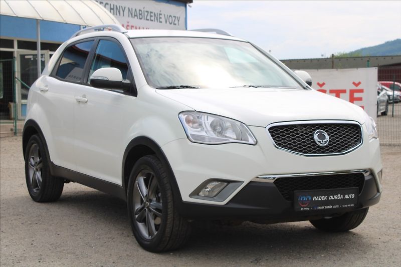 SsangYong Korando 2,0 D20T  AUTOMAT,4x4,TAŽNÉ - fotka 3 z 27
