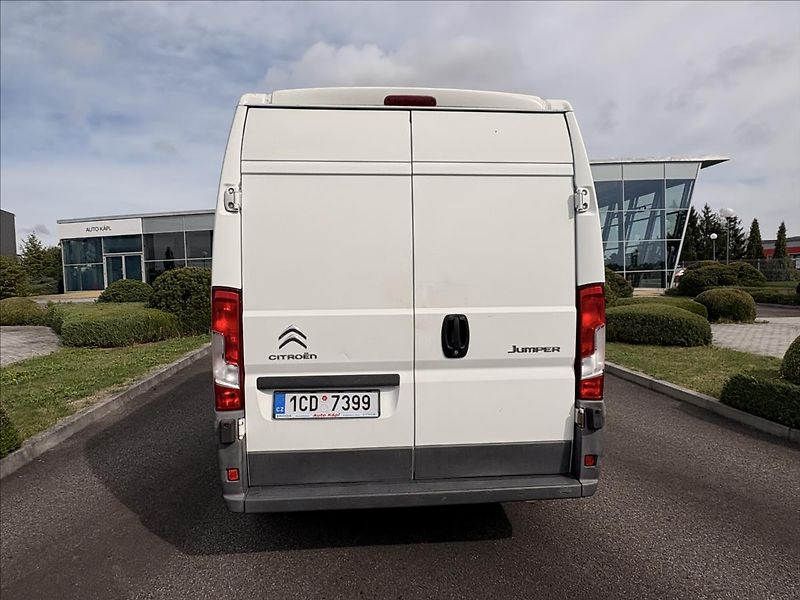 Citroën Jumper 2,2 HDI  L2H2 - fotka 5 z 23