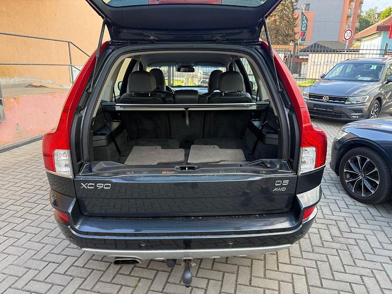Volvo XC90 (2013) D5 2.4d 4x4 - Nová cena !! - fotka 7 z 23