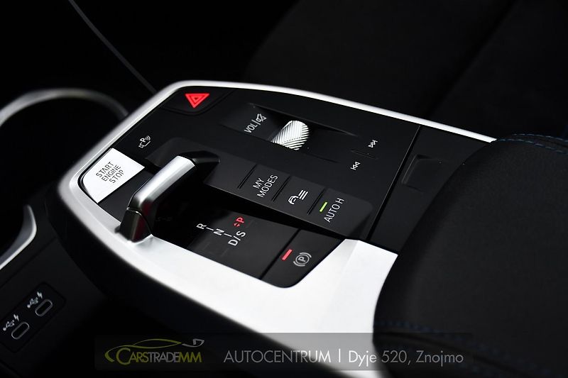 BMW X1 xDrive23d - fotka 35 z 58