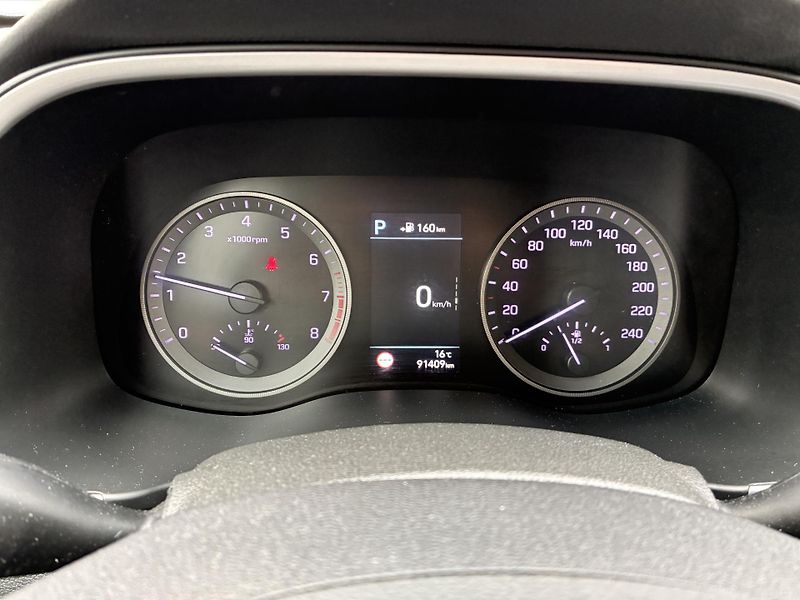 Hyundai Tucson 1.6T-GDI 130kW REZERVACE - fotka 18 z 40