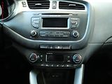Kia Ceed (2013) 1.6GDi, ČR, AC, park.čidla - náhled 13