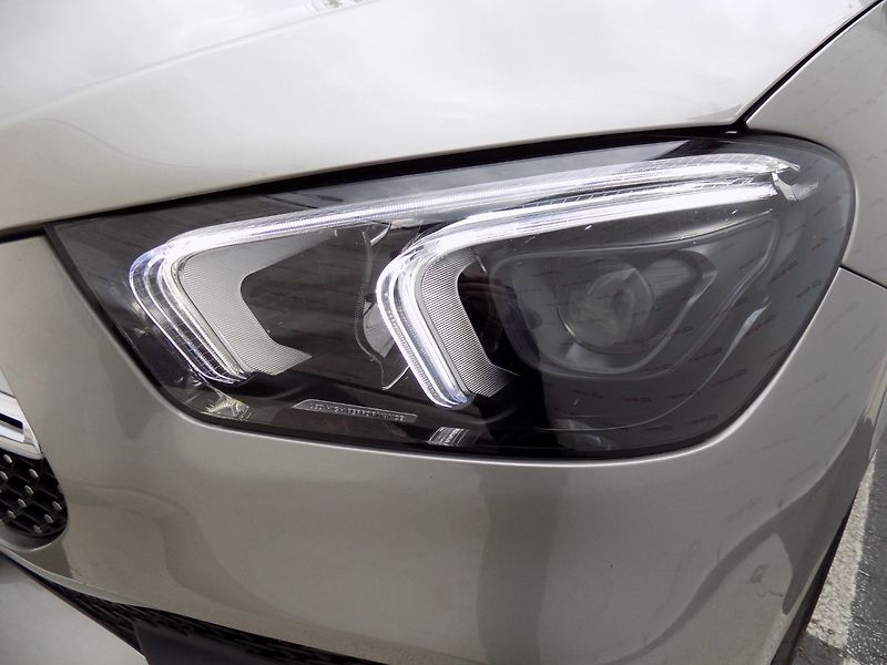 Mercedes-Benz GLE (2022) 400d/AMG-Line/4-M/Full-Led/ - fotka 47 z 47