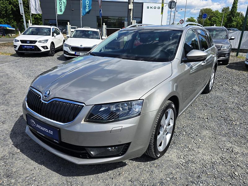Škoda Octavia 1.4TSI XENON NAVI WEBASTO 1Maj - fotografie inzerátu