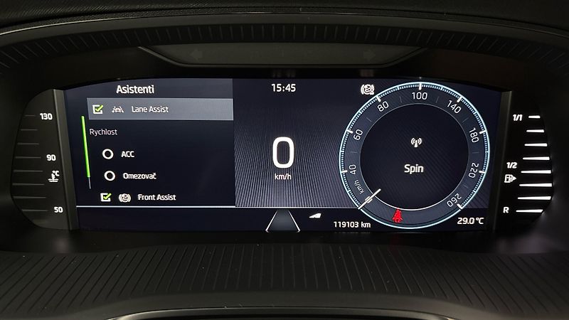 Škoda Octavia 2.0 TDI Style Combi - fotka 10 z 29