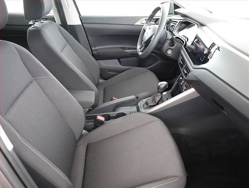 Volkswagen Polo (2019) 1.0 TSI, Automat - fotka 7 z 16