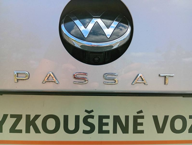 Volkswagen Passat (2021) 2.0 TDI, 110 kW tažné LED manu - fotka 24 z 26