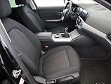 BMW Řada 3 (2021) 318 d - náhled 7