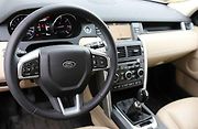 Land Rover Discovery Sport.