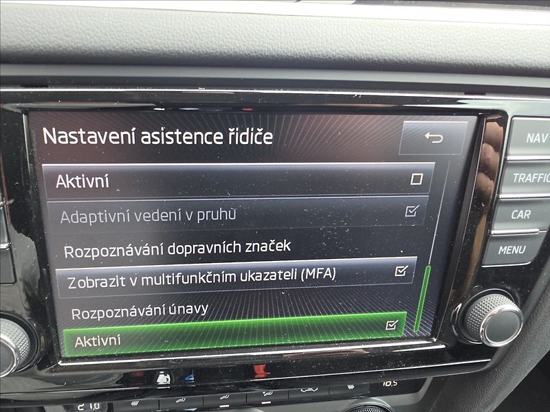 Škoda Octavia III 2,0TDi 110KW 4X4 Elegance - fotka 26 z 50