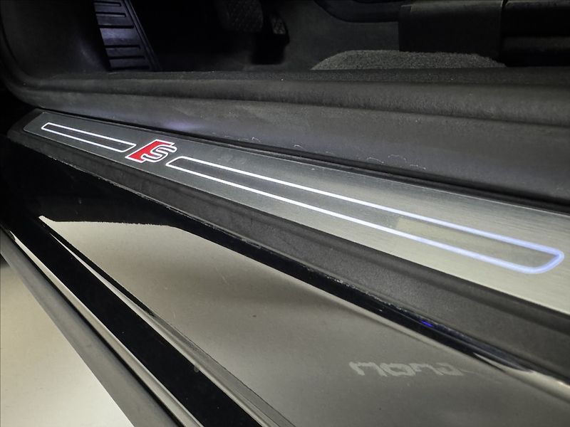 Audi e-tron S 370 Digital LED Záruka - fotka 26 z 50