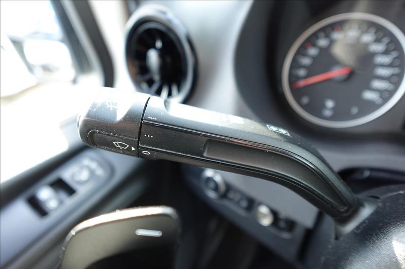 Mercedes-Benz Sprinter 3,0 CDI  319 CDI CHLAĎÁK KLIMA - fotka 21 z 31