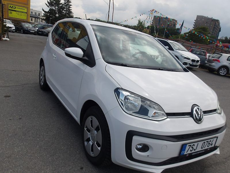 Volkswagen up! 1,0i Výbava Pěkny ! - fotka 2 z 21