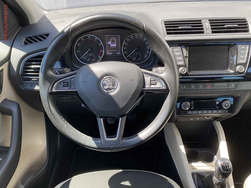Škoda Fabia (2016) 1.2 TSi, Style, navi - fotka 11 z 18