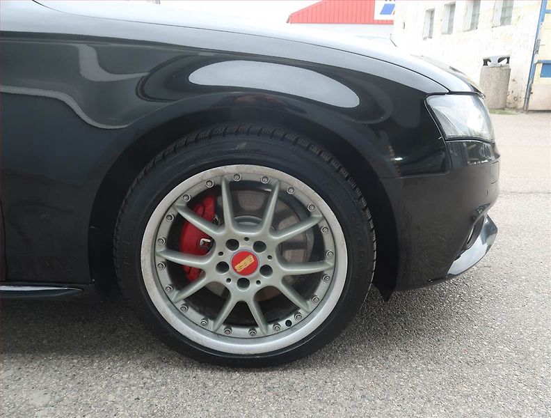 Audi A4 (2010) 3.0 TDI, 4X4, Automat - fotka 15 z 19