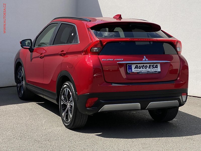 Mitsubishi Eclipse Cross (2021) 1.5T-MiVEC, AT, kamera, +ALU - fotka 6 z 17