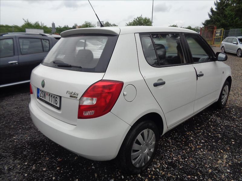 Škoda Fabia 1,2 - fotka 8 z 14