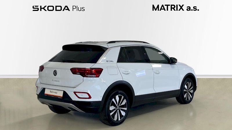 Volkswagen T-Roc (2025) Life GOAL 1.0 TSI 85kW - fotka 2 z 31