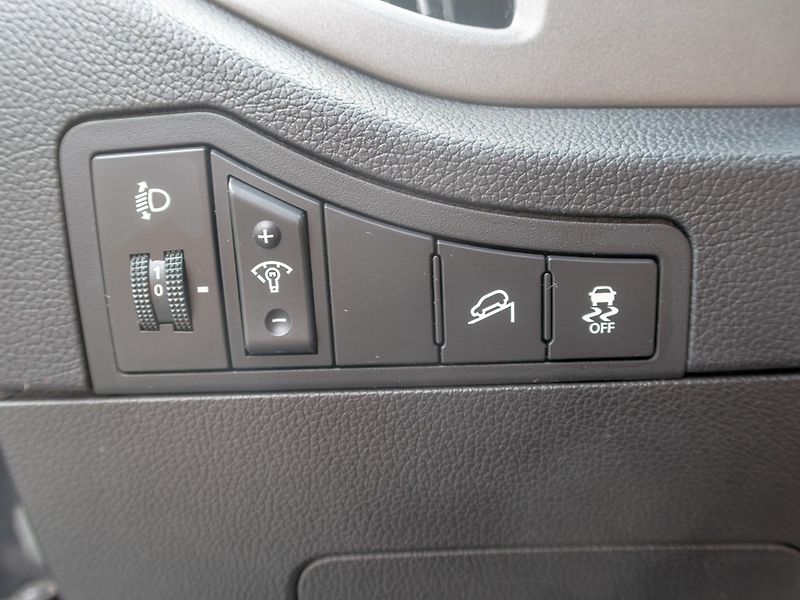 Kia Sportage (2014) ČR 1.7D 85KW – 2x KOLA - fotka 15 z 35