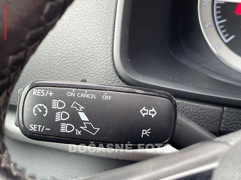 Škoda Karoq (2020) 2.0 TDi 4x4, Ambition, DSG - fotka 20 z 23