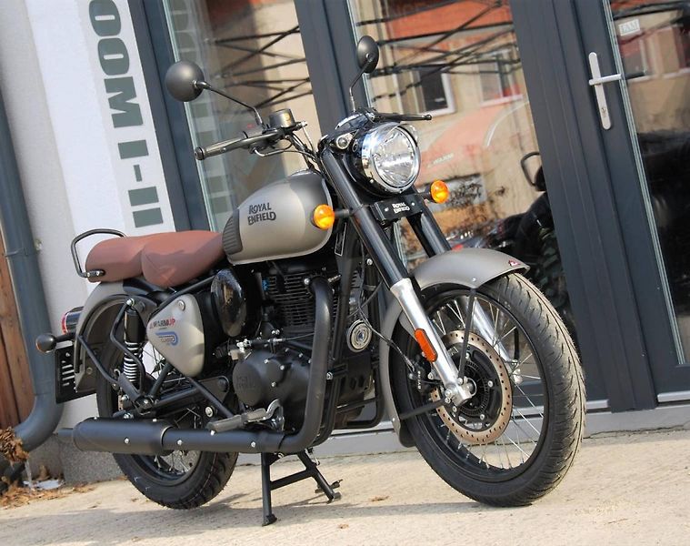 Royal Enfield Classic 350 (2026) GREY - fotka 2 z 25