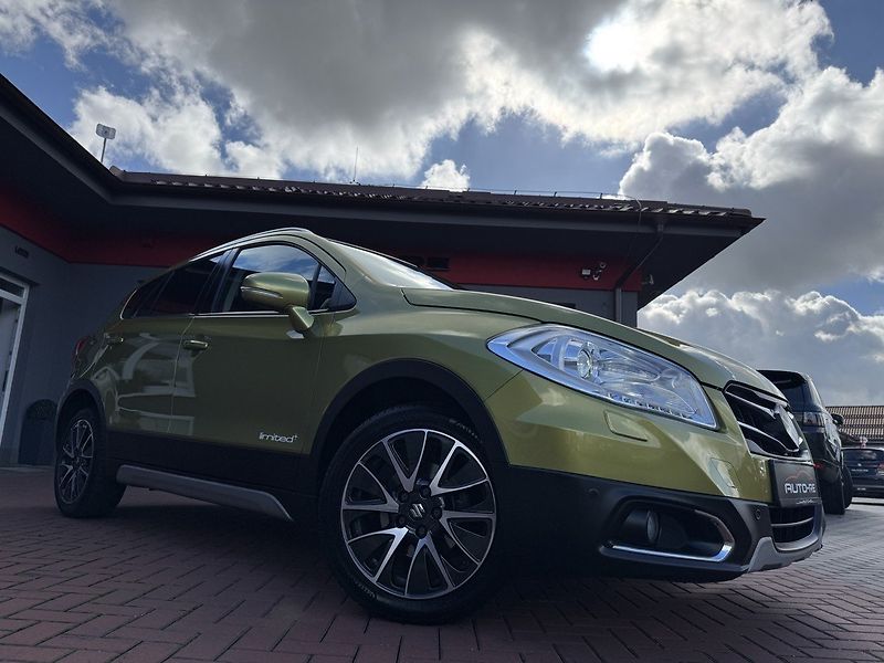 Suzuki SX4 S-Cross (2015) 1.6 VVTi Limited Navi Kamera - fotka 50 z 50