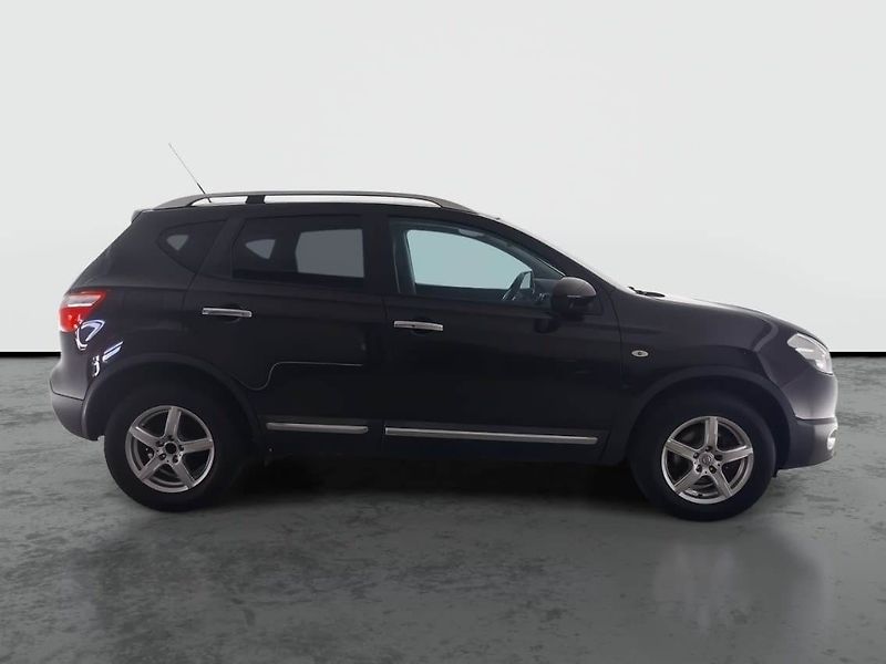 Nissan Qashqai (2011) 2.0 dCi, Navi, Tempomat - fotka 6 z 20