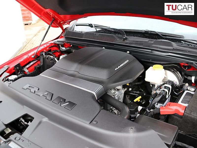 RAM 1500 (2024) Laramie G/T 5.7 HEMI E-Torque  - fotka 46 z 46