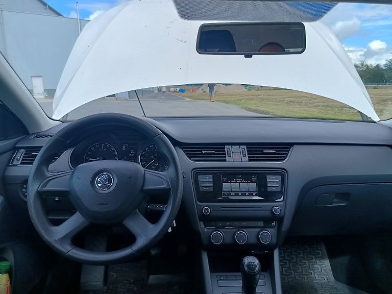 Škoda Octavia III 1.6 TDI - fotka 46 z 56
