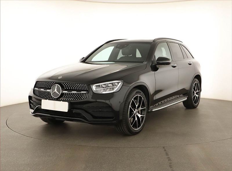 Mercedes-Benz GLC (2022) 300 d 4MATIC, ČR, DPH - fotka 2 z 20