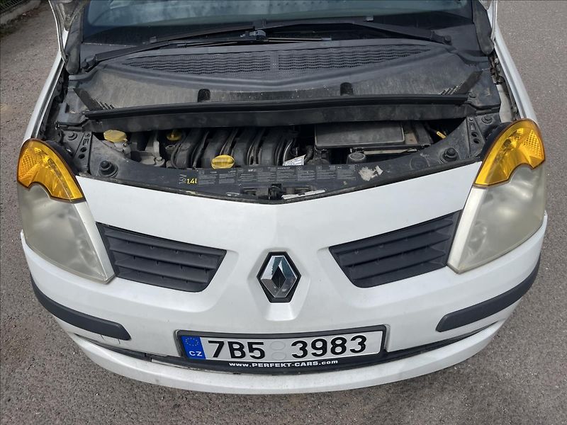 Renault Modus 1,4 i SERVIS - fotka 23 z 28