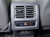 Volkswagen Golf People DSG - náhled 22
