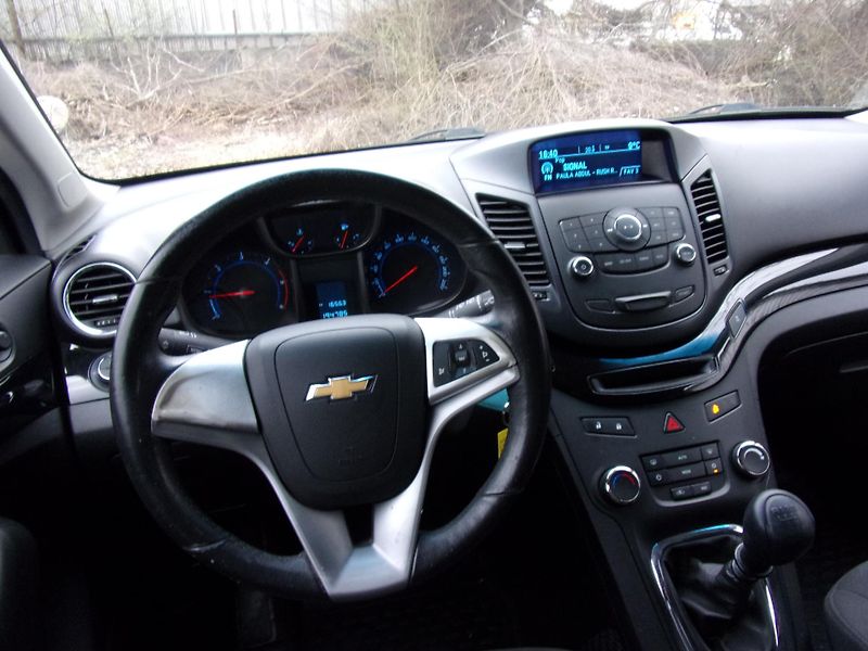 Chevrolet Orlando 2.0 CDTi 96kW 7MÍST BEZ KOROZE - fotka 10 z 20