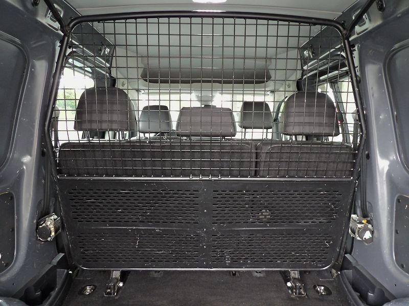 Volkswagen Caddy 2.0TDI 110kW DSG Maxi Webasto - fotka 27 z 35