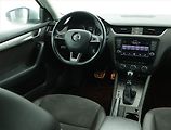 Škoda Octavia (2015) Scout 1.8 TSI, 4X4, Automat - náhled 7