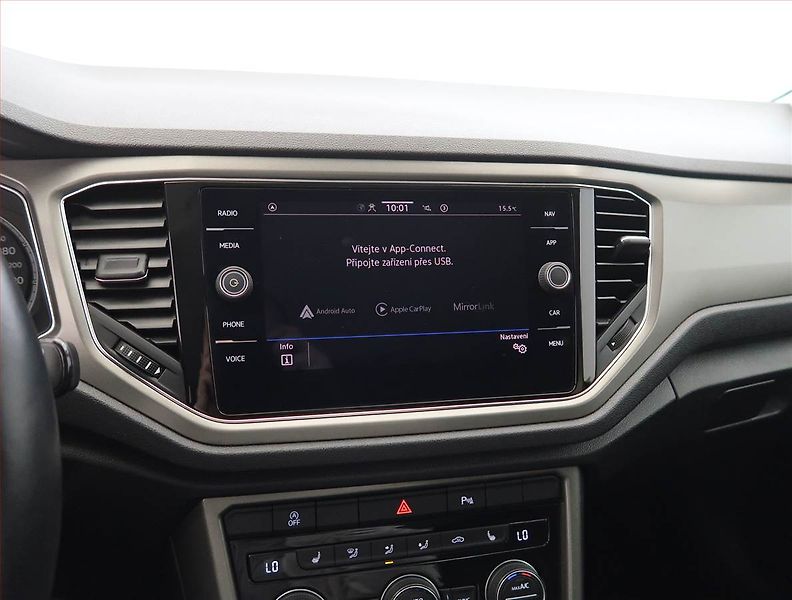 Volkswagen T-Roc (2021) Style 2.0 TDI, Serv.kniha - fotka 17 z 22